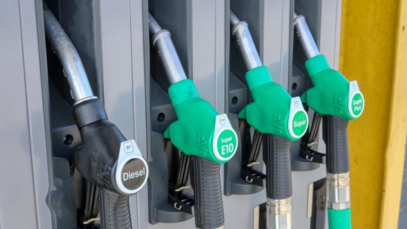 Les 10 meilleures astuces pour économiser du carburant au quotidien