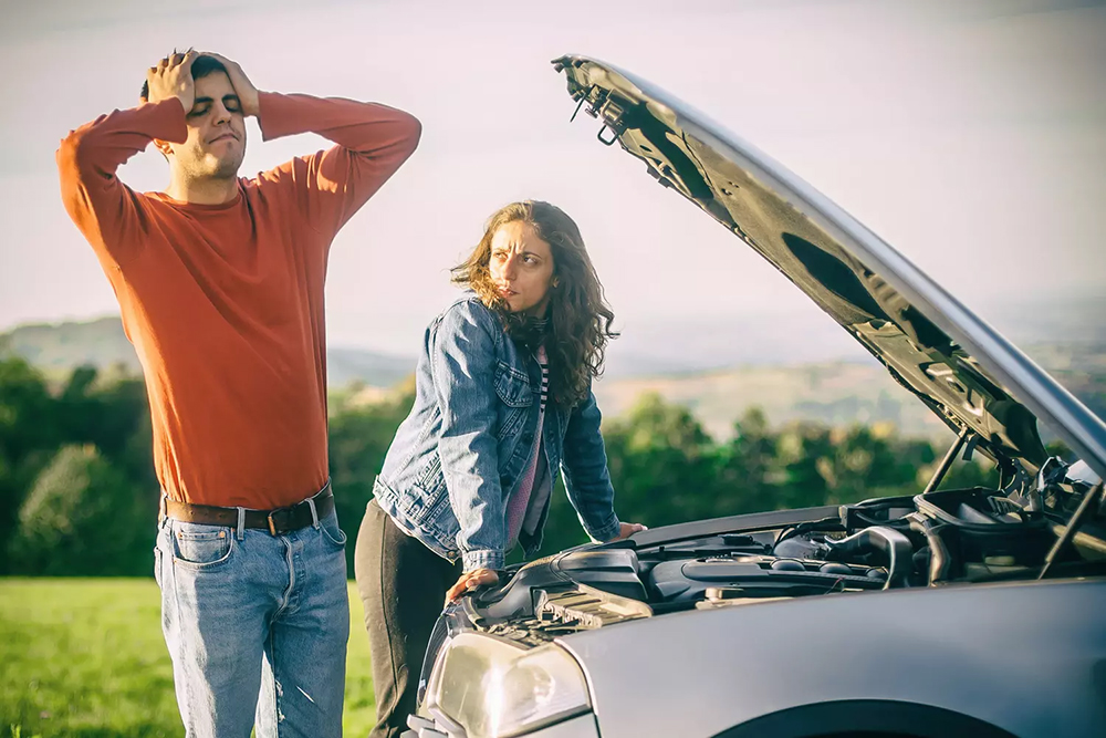 Près d’un automobiliste sur cinq ne pense pas à vérifier ce détail sur sa voiture avant de partir en vacances