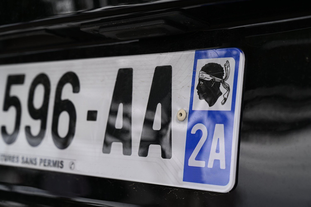 Identifiant sur les plaques : quelles sont les vraies stars côté départements ?