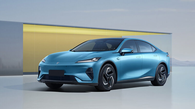 1 500 km d’autonomie : la voiture électrique chinoise qui inquiète l’Europe