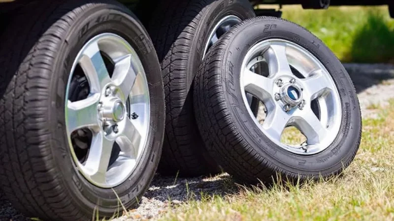 Attention Enlever les roues de votre caravane peut vous coûter cher