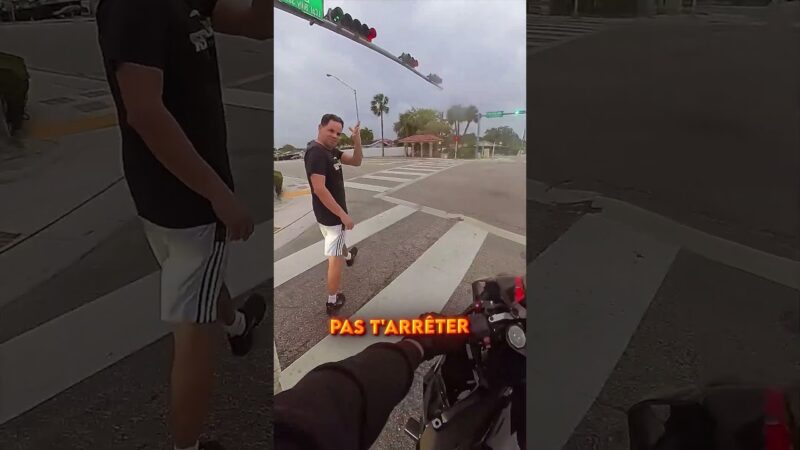 [Vidéo] IL FAIT RUGIR SA MOTO DEVANT LES FLICS ! 😱🏍️